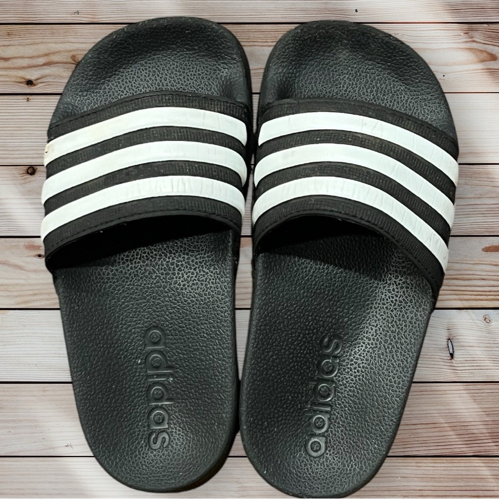 adidas- Kids' Adilette Shower Slide. Black & White. Toddler Size 10.